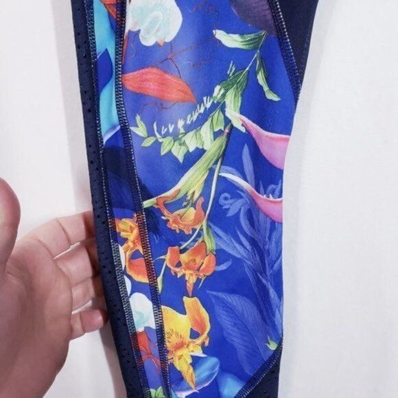ATHLETA‎ Tropical Precision 7/8 Ankle Tight Legging Birds Of Paradise Mesh XS - Picture 6 of 16